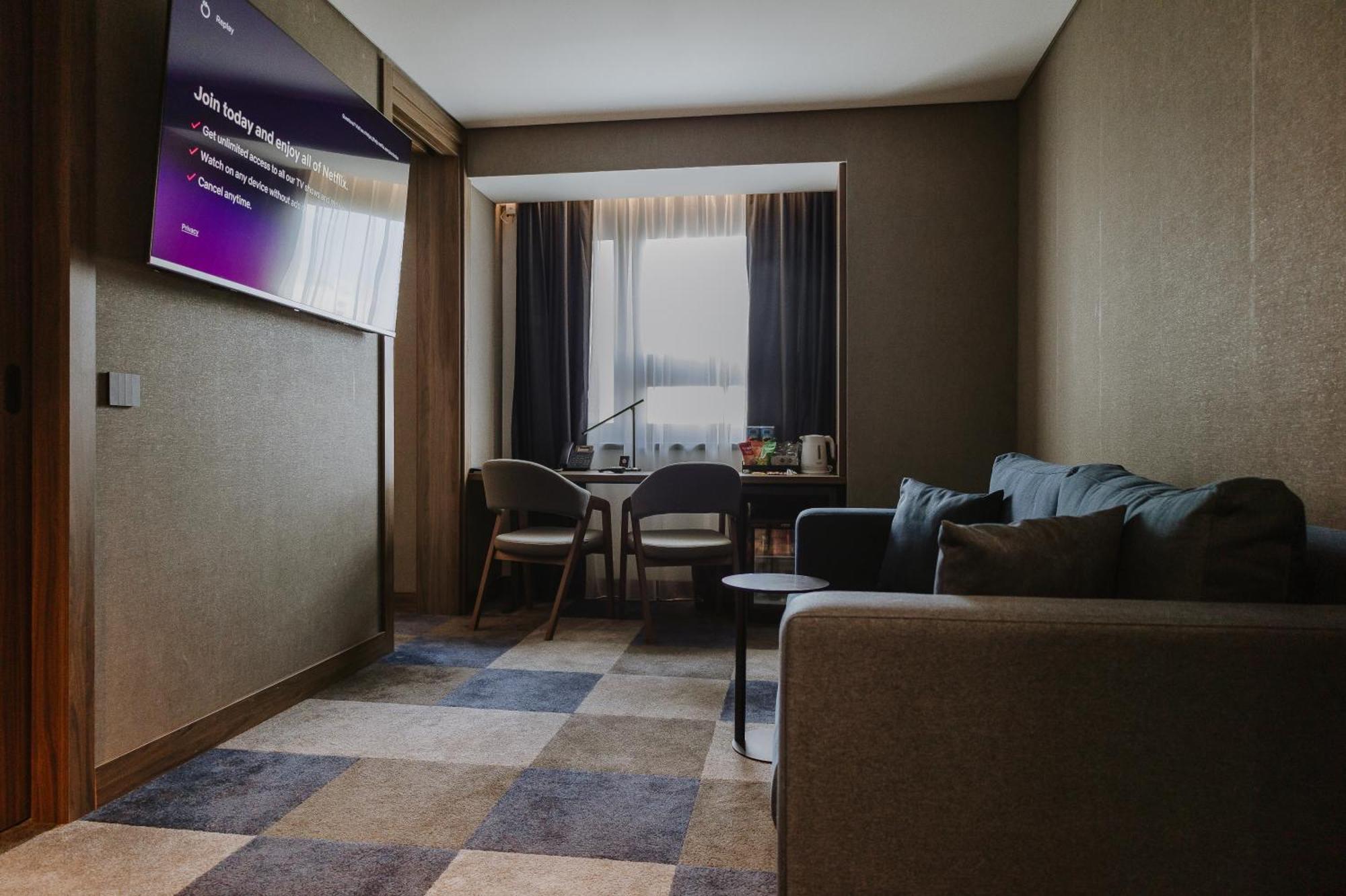Lumiere Hotel Белград Екстериор снимка