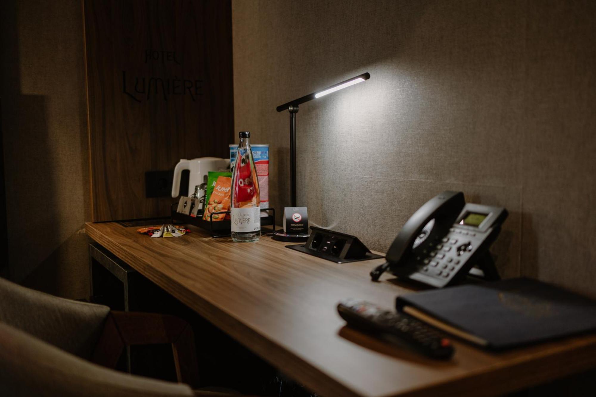 Lumiere Hotel Белград Екстериор снимка