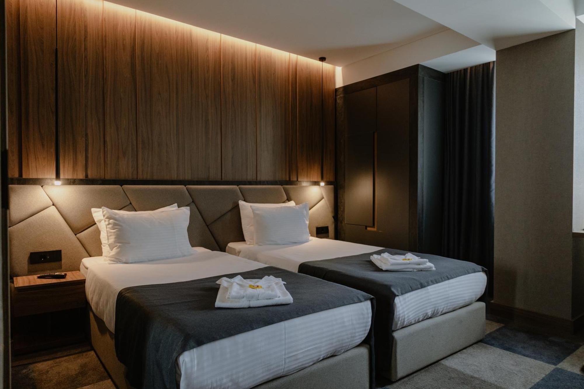 Lumiere Hotel Белград Екстериор снимка