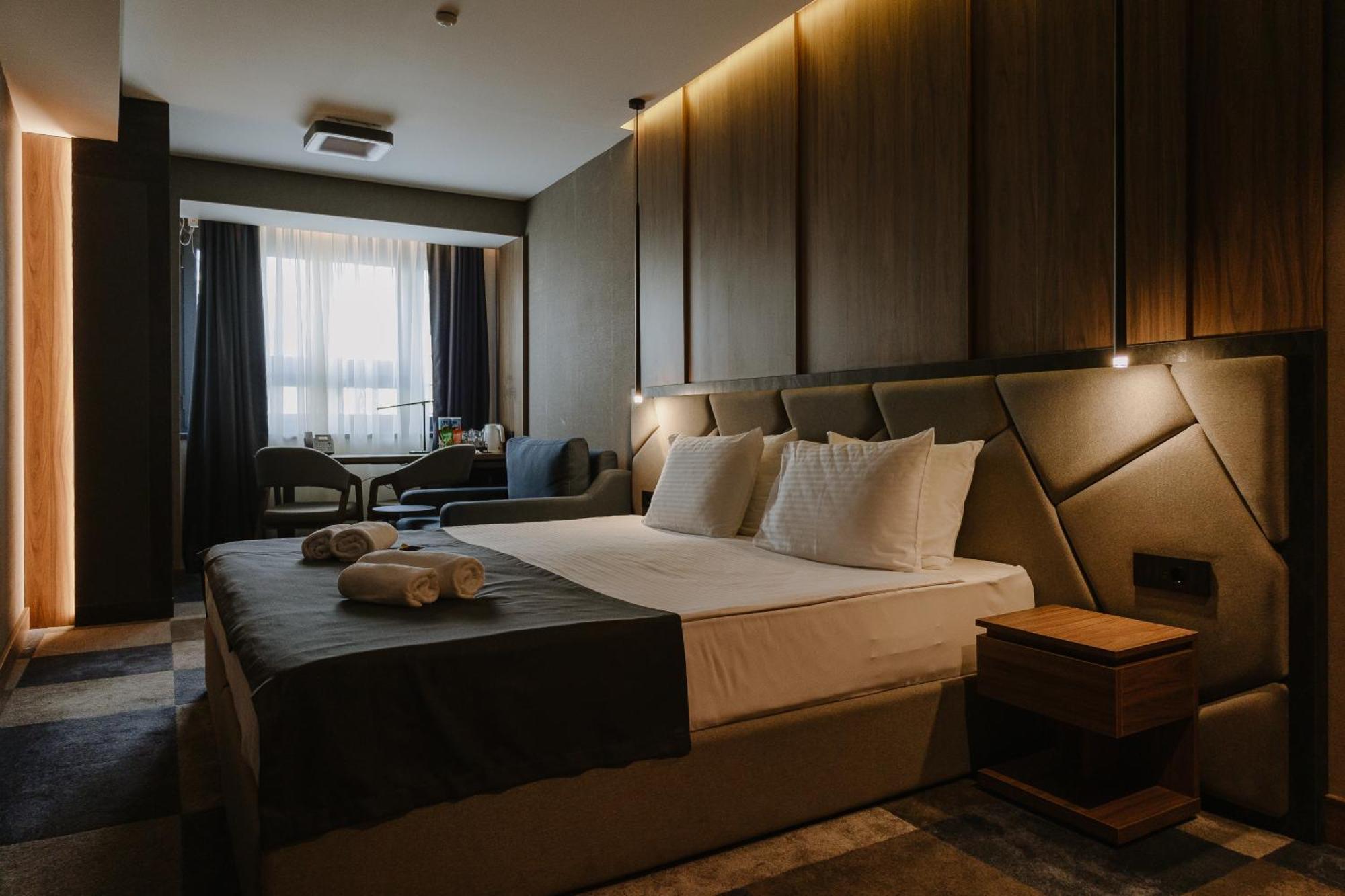 Lumiere Hotel Белград Стая снимка